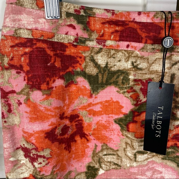 New Talbots Floral Straight Pencil Skirt Back Zip Split Vent Hem Size 12 Petite - Picture 2 of 9